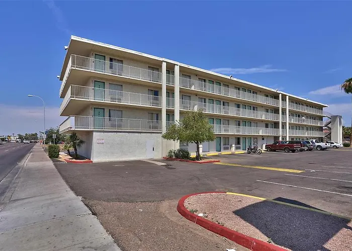 Inn Red Roof Phoenix- Midtown 2*