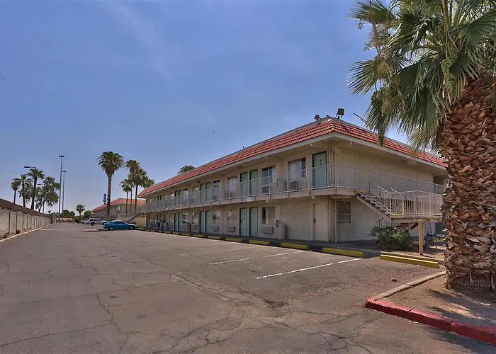 Inn Red Roof Phoenix- Midtown 2*